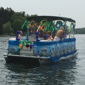 Read more about the article July 4th Boat Parade 2015